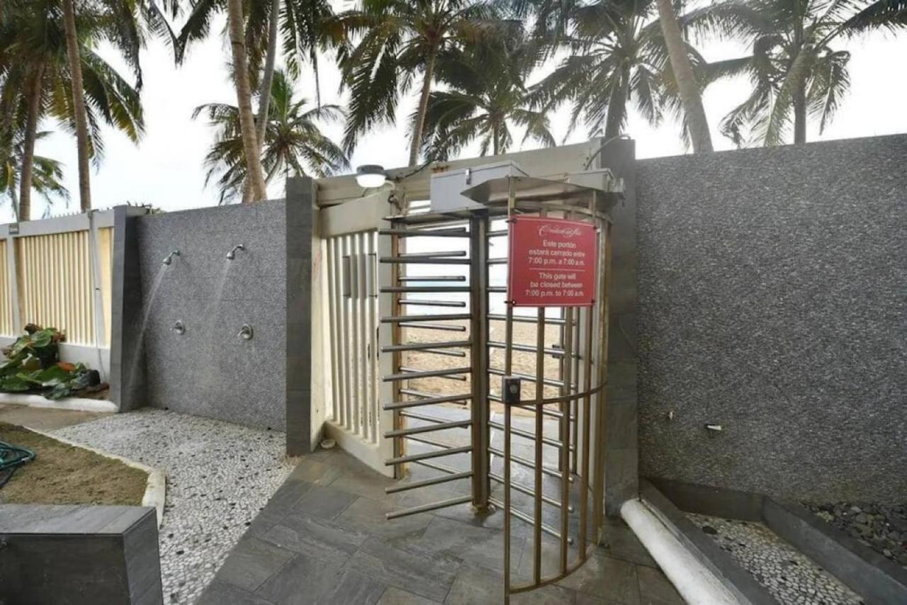Kasa Royal Palms Villa San Juan Bagian luar foto